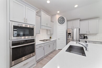 19015 Courser Field Ct, Tomball, TX 77377 - photo 7