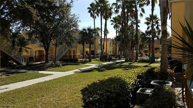 3419 Winkler Ave unit 505, Fort Myers, FL 33916 - photo 2