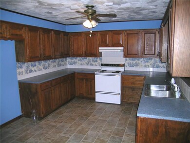 101 NW K St, Bentonville, AR 72712 - photo 3