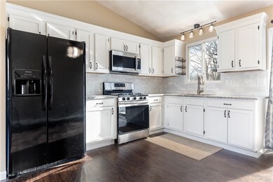 53 Rice St, Warwick, RI 02886 - photo 6