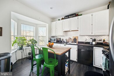 14106 Silver Teal Way, Upper Marlboro, MD 20774 - photo 3