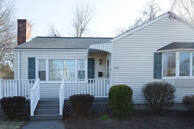 694 Trapelo Rd, Waltham, MA 02452 - photo 2