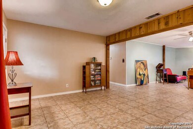 25606 Broad Oak Trail, San Antonio, TX 78255 - photo 4
