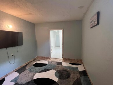 2861 NE 5th Ct, Boynton Beach, FL 33435 - photo 6