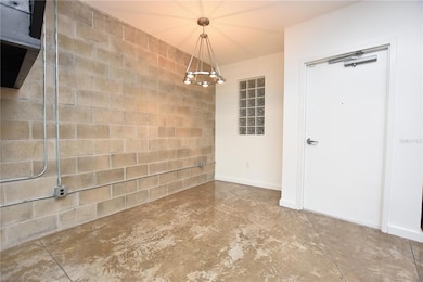 5008 S Macdill Ave unit 12, Tampa, FL 33611 - photo 7