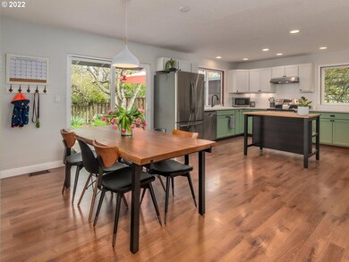 12615 SW Park Way, Portland, OR 97225 - photo 6