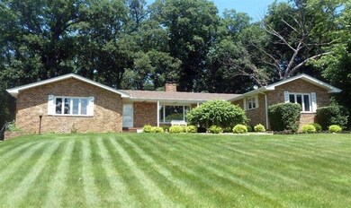 3904 W 91st Ave, Merrillville, IN 46410 - photo 2