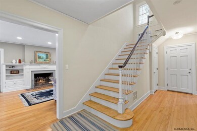 75 S Manning Blvd, Albany, NY 12203 - photo 5