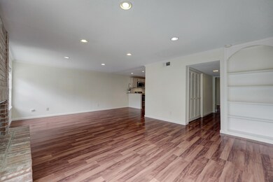 1643 W Sam Houston Pkwy S, Houston, TX 77042 - photo 6