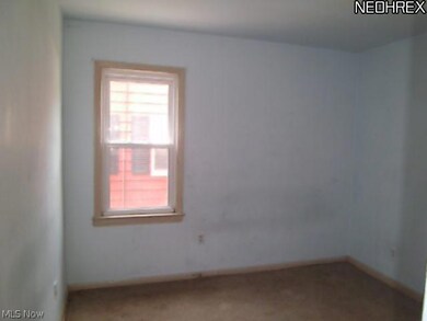 17601 Mapleboro Ave, Maple Heights, OH 44137 - photo 5