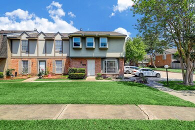 Great open green space right in front of the unit! Guest parking spots right in front!