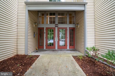 108 Wrangel Ct unit 9, Princeton, NJ 08540 - photo 2