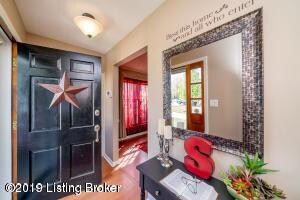 8308 Cloverport Dr, Louisville, KY 40228 - photo 5