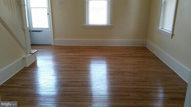 21 N Richardson Ave, Lansdale, PA 19446 - photo 3