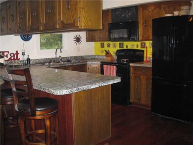 Kitchen. Galley Kitchen