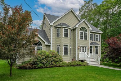 32 Maple Ave, Newton, NH 03858 - photo 2