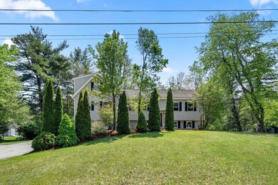 11 Carriage Ln, MerriMacK, NH 03054 - photo 3