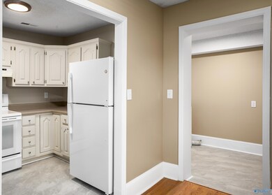 124 Foy Ave, Florence, AL 35630 - photo 7