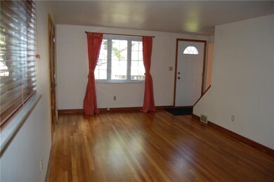 Living Room, with entry