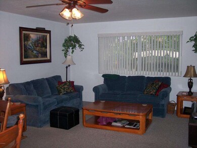 Old Colony 043