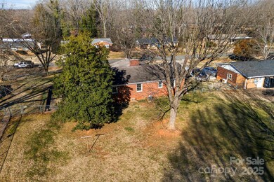 3017 Poplar Cir, Shelby, NC 28152 - photo 6