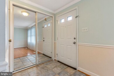 3817 Evans Trail Ct, Beltsville, MD 20705 - photo 4