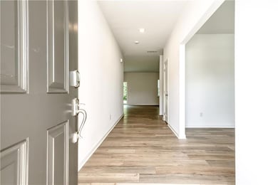 1649 Hay Patch Ln, Loganville, GA 30052 - photo 3