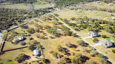 268 Kinnikinik Lot 10 Loop, Austin, TX 78737 - photo 5