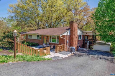 2226 Banbury St, Charlottesville, VA 22901 - photo 2