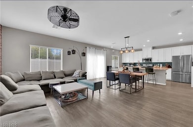 2205 Ozzy Ave unit 112, Henderson, NV 89052 - photo 5