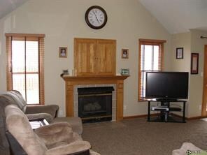 unlisted-address, Columbus, IN 47203 - photo 4