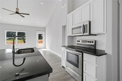 650 Sun Meadows Loop, Centerton, AR 72719 - photo 6