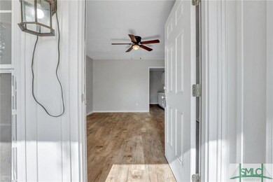 311 S Claxton Ave, Claxton, GA 30417 - photo 3