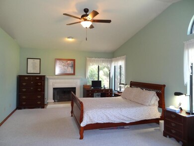 316 E Caroline Ln, Tempe, AZ 85284 - photo 2