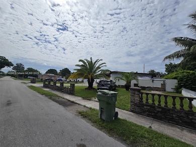 110 W 53rd St, Hialeah, FL 33012 - photo 3