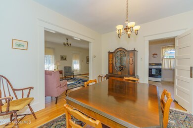 2 Diningroom 1