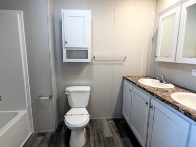 719 Virginia unit 719, Belleville, MI 48111 - photo 7