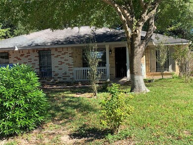 10558 Keeneland Ln, Houston, TX 77038 - photo 2