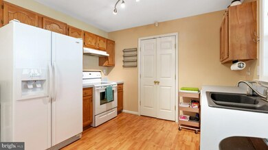 26100 Sycamore Dr, Mechanicsville, MD 20659 - photo 7