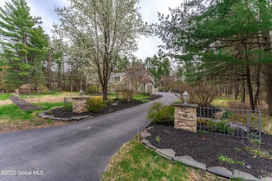 13 Carlyle Terrace, Saratoga Springs, NY 12866 - photo 6