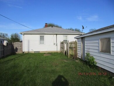 238 N 14th Ave, Beech Grove, IN 46107 - photo 2