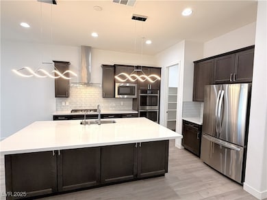 724 Omaggio Place, Henderson, NV 89011 - photo 6