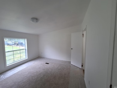 1080 N Jackson St, Andrews, IN 46702 - photo 6