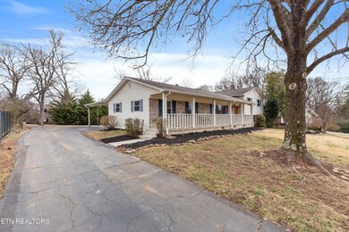 912 Naples Rd-019 (1)