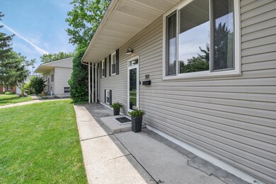 5-web-or-mls-301-triumph-way