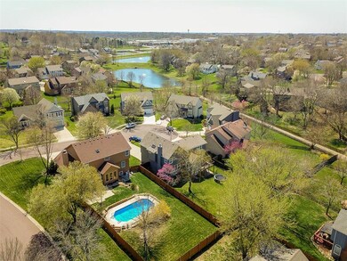 CONVENIENT location, with Culdesac, Lakes, Park & 