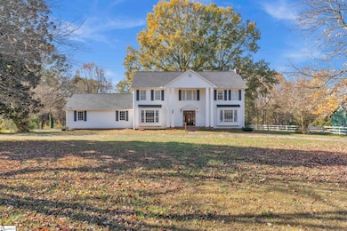 1240 Taylors Rd, Taylors, SC 29687 - photo 3