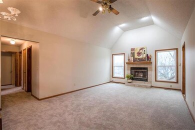 4707 Switzer St, Shawnee, KS 66203 - photo 5