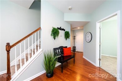 A fablous WELCOME as you enter the front door!