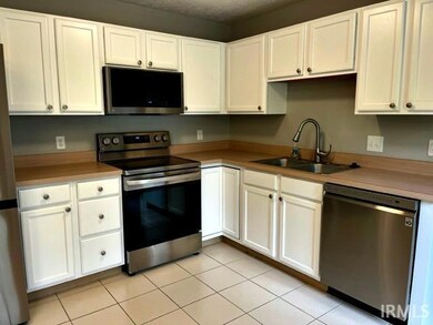 6266 Summit Pointe Way, Newburgh, IN 47630 - photo 7